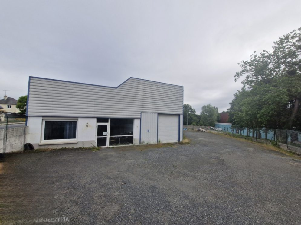 Local commercial à vendre à Lamballe armor, 438 m² – photo 1 sur 6