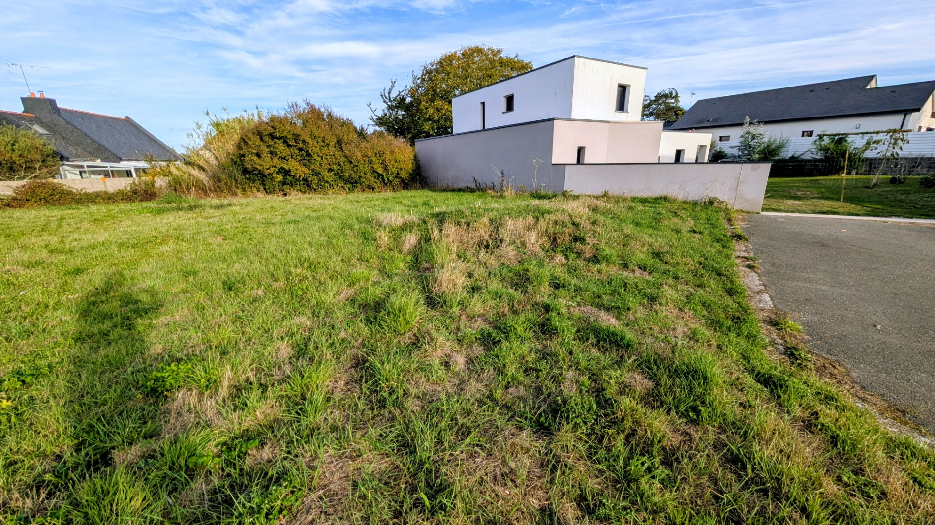 Terrain constructible à vendre à Plurien, 577 m² – photo 2 sur 4